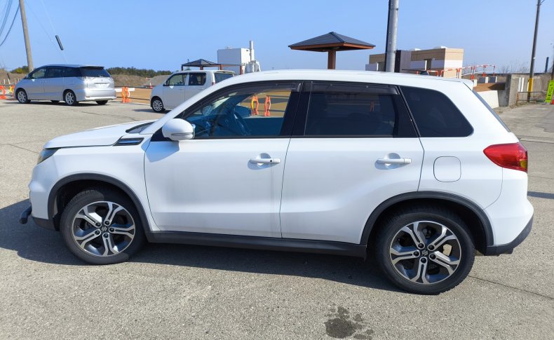 SUZUKI ESCUDO 4WD 2016