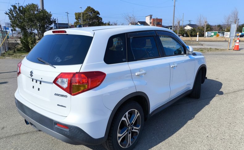 SUZUKI ESCUDO 4WD 2016