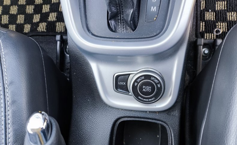 SUZUKI ESCUDO 4WD 2016