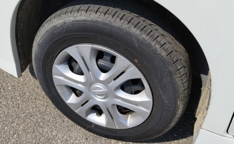 NISSAN WINGROAD 15S 2012