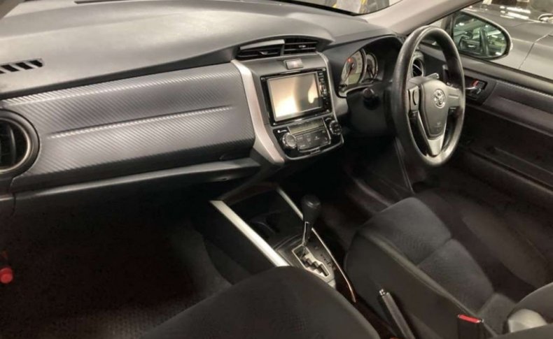 TOYOTA COROLLA FIELDER 1.5G 2014