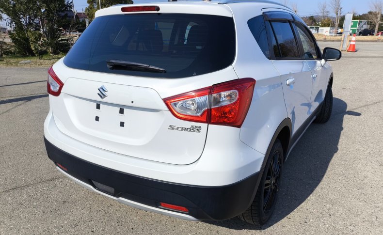 SUZUKI SX-4 S-Cross 2014