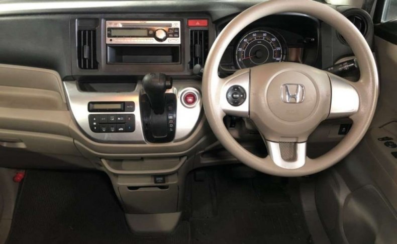 HONDA N-WGN G 2013
