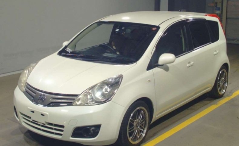NISSAN NOTE 15G 2009