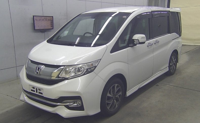 HONDA STEPWGN 8seats 2015