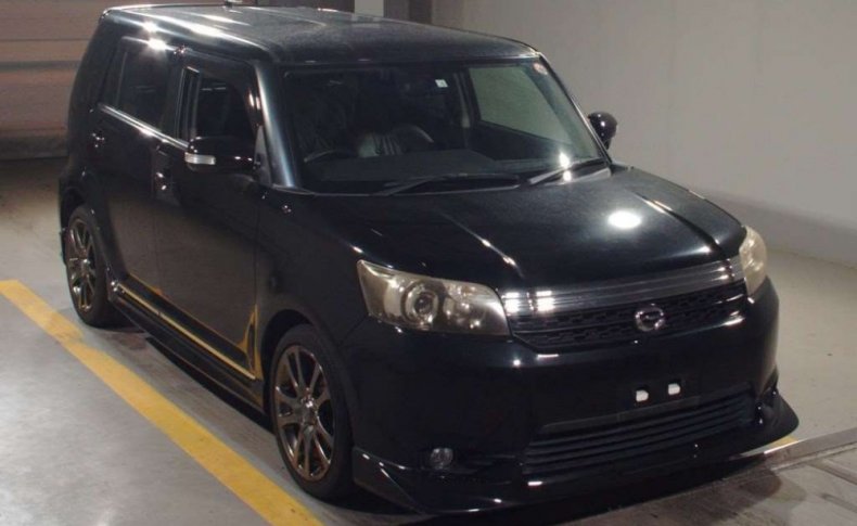 TOYOTA COROLLA RUMION  2010