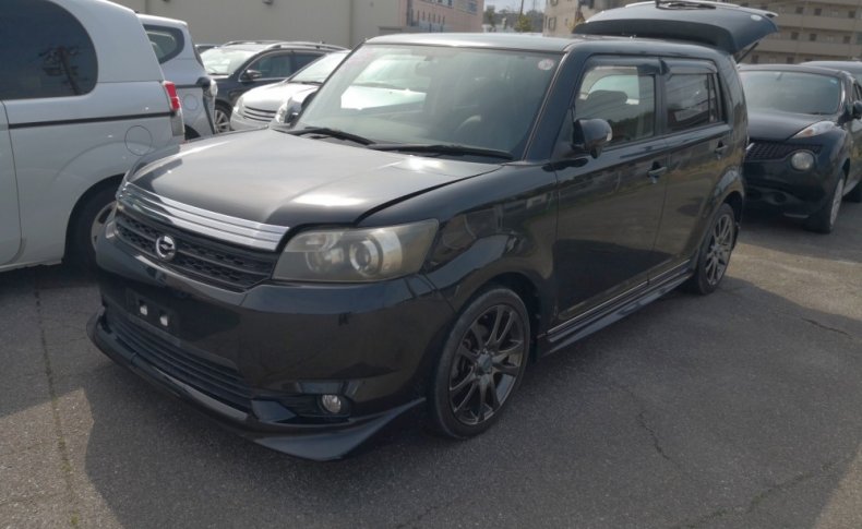 TOYOTA COROLLA RUMION  2010
