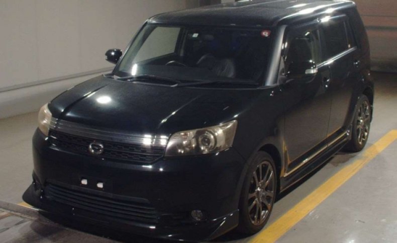 TOYOTA COROLLA RUMION  2010
