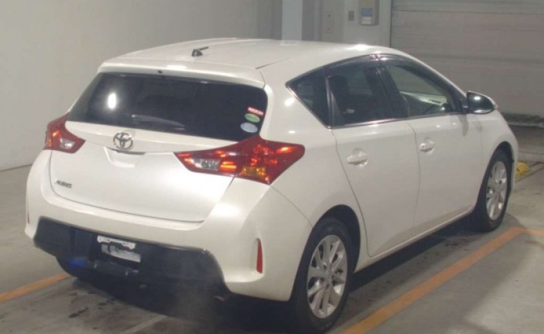 TOYOTA AURIS 150X S Package 2013