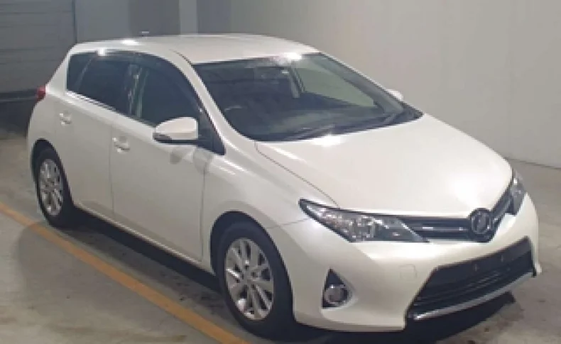 TOYOTA AURIS 150X S Package 2013