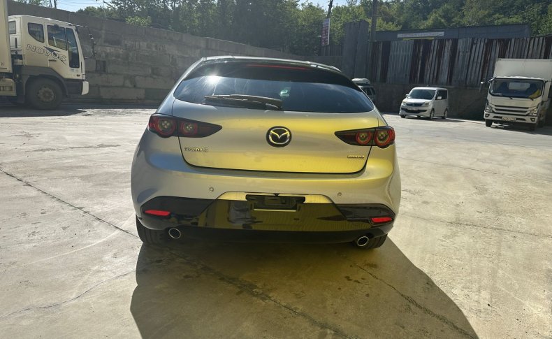 MAZDA MAZDA 3 15C 2019