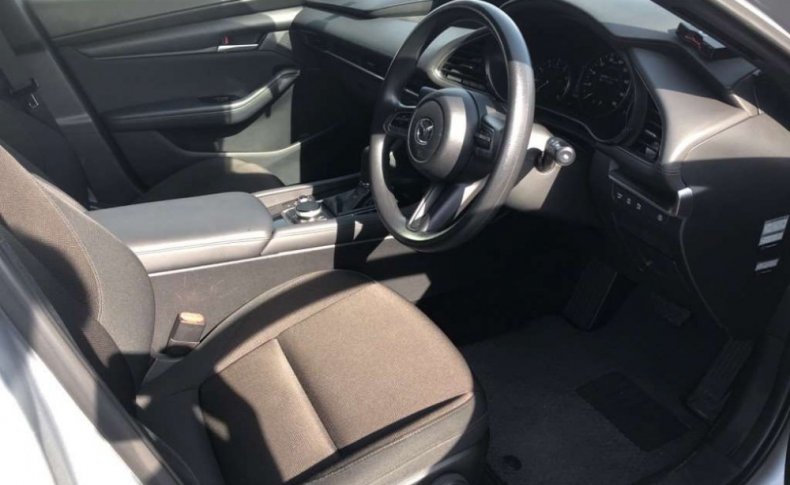 MAZDA MAZDA 3 15C 2019