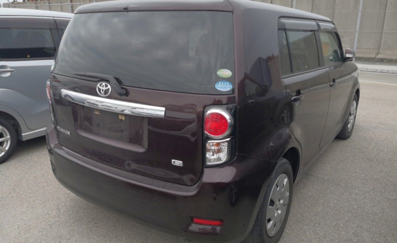TOYOTA COROLLA RUMION 1.5 2012
