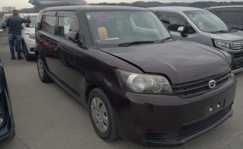TOYOTA COROLLA RUMION 1.5 2012