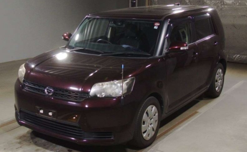 TOYOTA COROLLA RUMION 1.5 2012