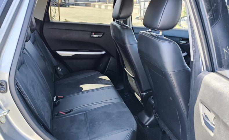 SUZUKI ESCUDO 4WD 2015