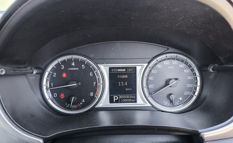 SUZUKI ESCUDO 4WD 2015