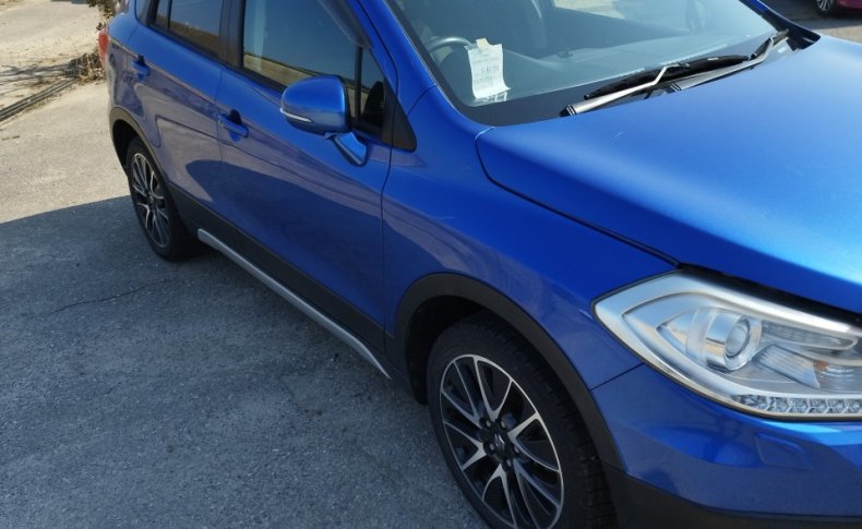 SUZUKI SX-4 S-CROSS 2015