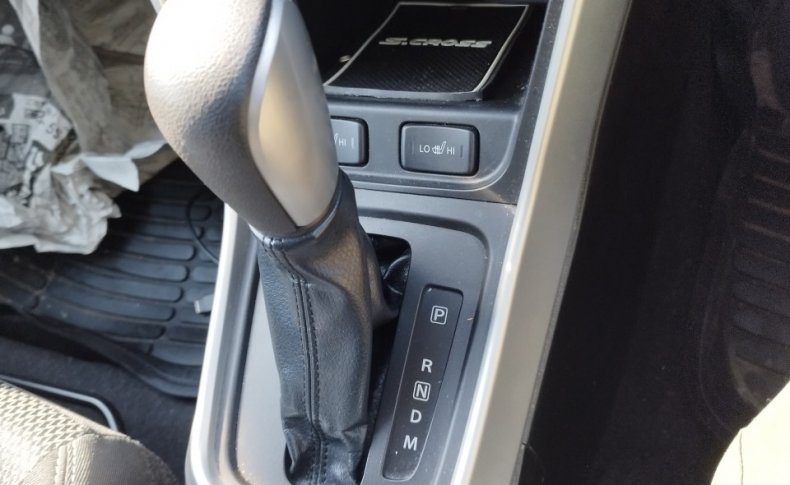 SUZUKI SX-4 S-CROSS 2015