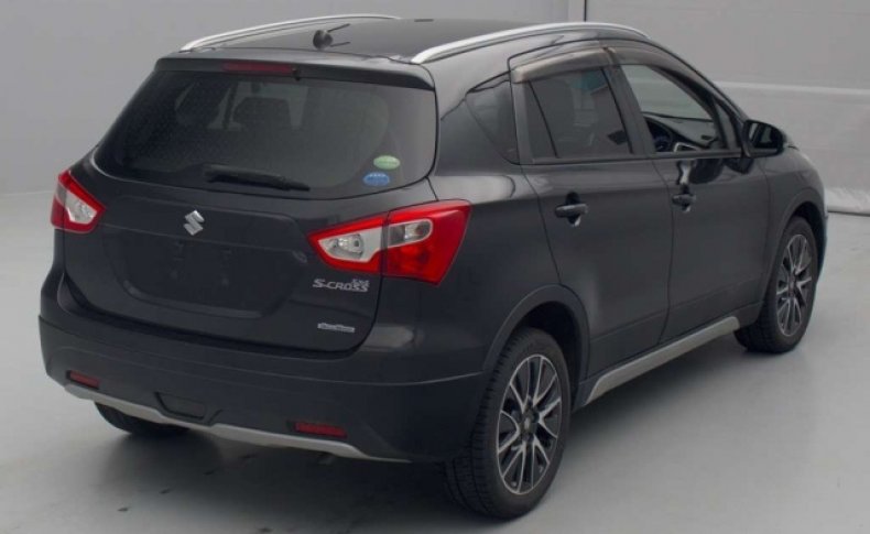 SUZUKI SX-4 S-CROSS 2015
