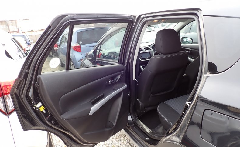 SUZUKI SX-4 S-CROSS 2015