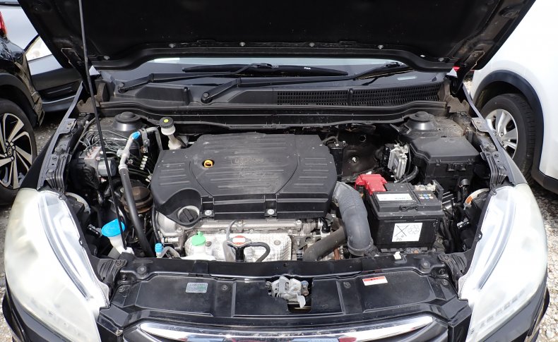 SUZUKI SX-4 S-CROSS 2015