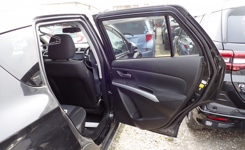 SUZUKI SX-4 S-CROSS 2015