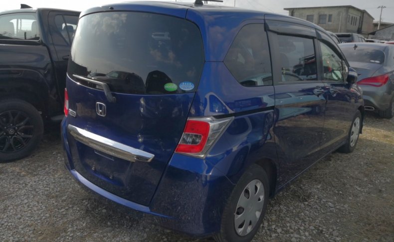 HONDA FREED G Premium Edition 2015