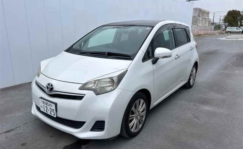 TOYOTA RACTIS G 2010