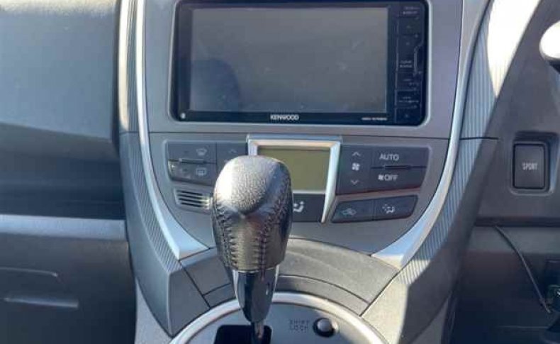 TOYOTA RACTIS G 2010