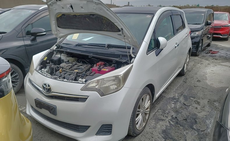 TOYOTA RACTIS G 2010