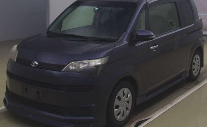 TOYOTA SPADE F 2013