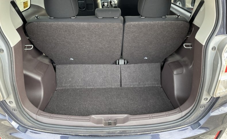 TOYOTA SPADE F 2013
