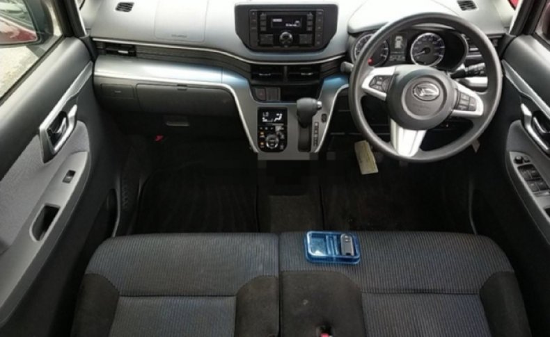 DAIHATSU MOVE CUSTOM X SA 2015