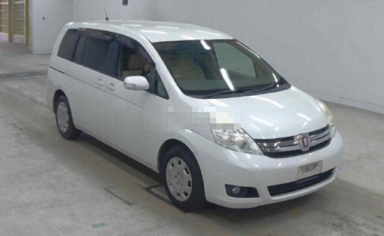 TOYOTA ISIS G 2011