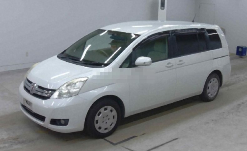 TOYOTA ISIS G 2011