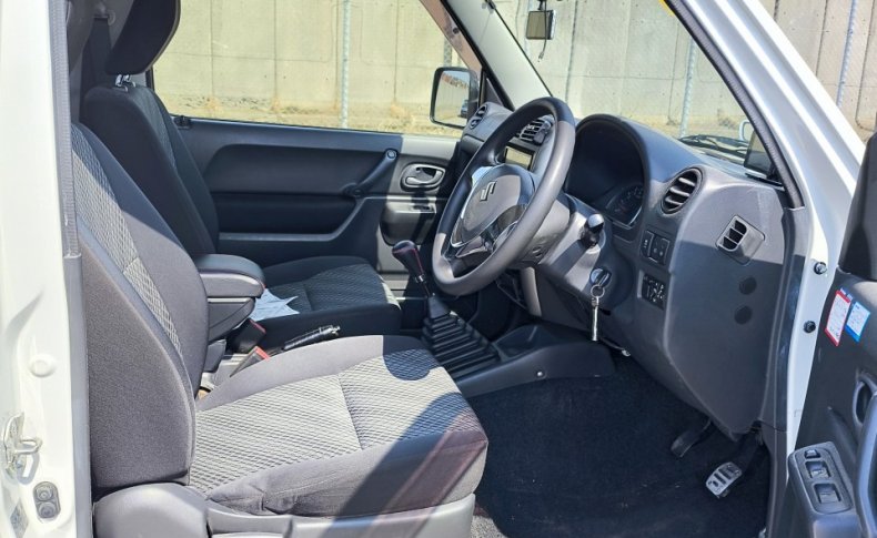 SUZUKI JIMNY SIERRA AWD 4WD 2015