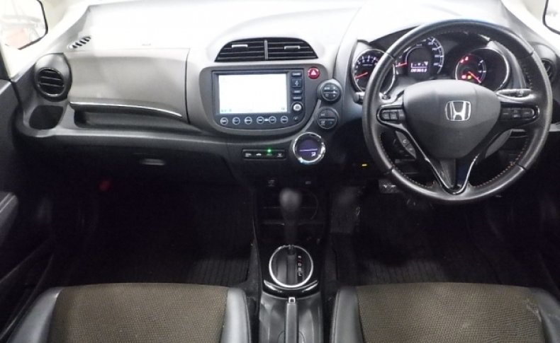 HONDA FIT SHUTTLE 15X L Package 2011