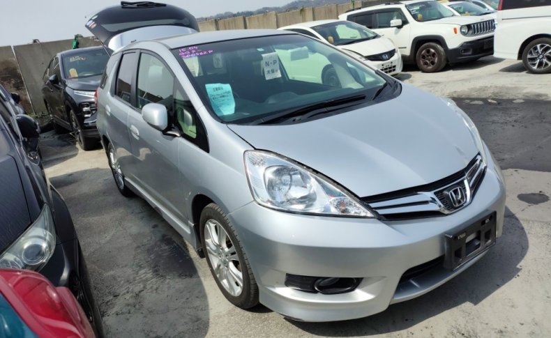 HONDA FIT SHUTTLE 15X L Package 2011
