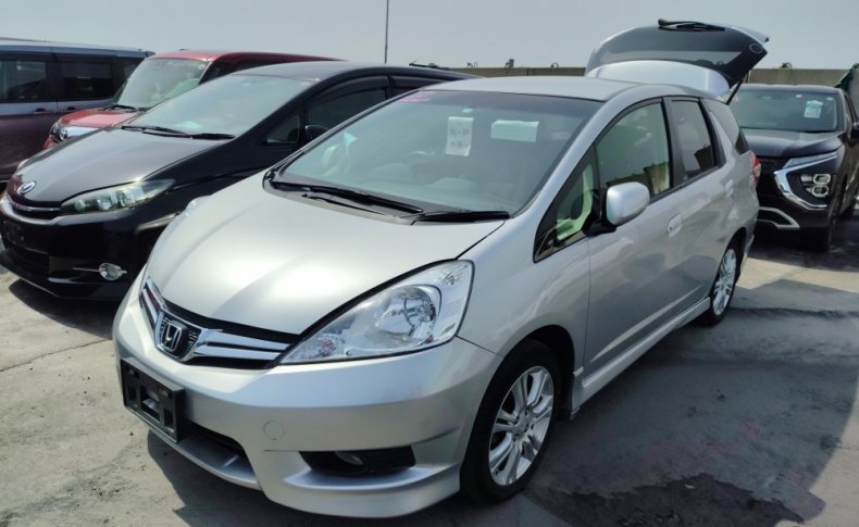 HONDA FIT SHUTTLE 15X L Package 2011