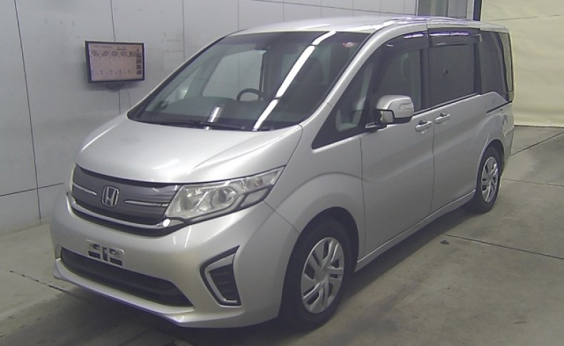 HONDA STEPWGN G 7seats 2015