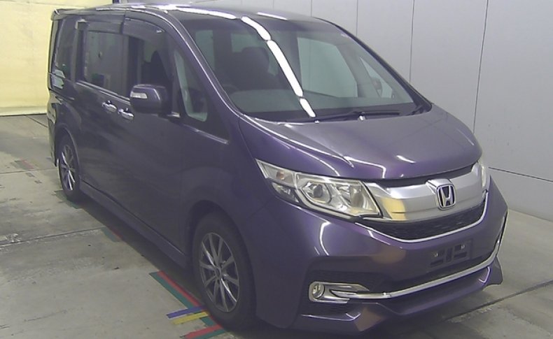 HONDA STEPWGN 8seats 2015