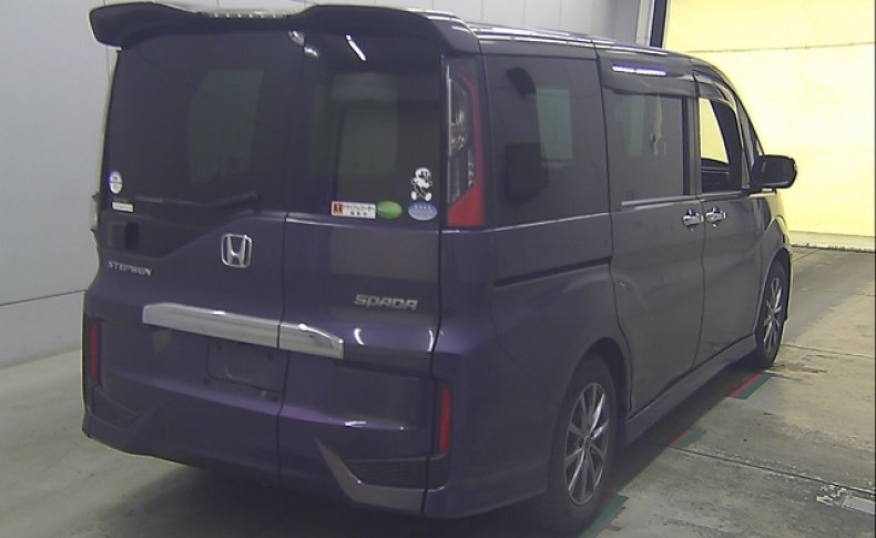 HONDA STEPWGN 8seats 2015