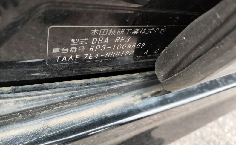 HONDA STEPWGN 7 seats 2015