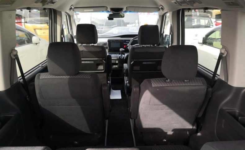 HONDA STEPWGN 7 Seats 2015