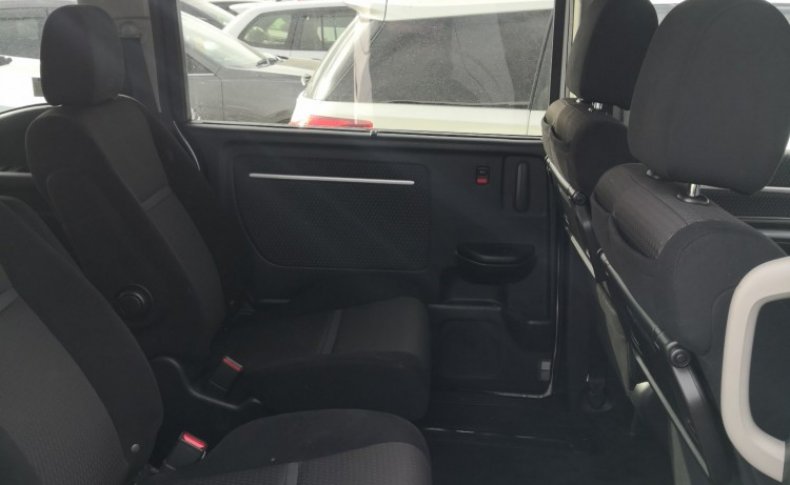 HONDA STEPWGN 7 Seats 2015