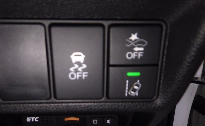 HONDA STEPWGN 7 Seats 2015