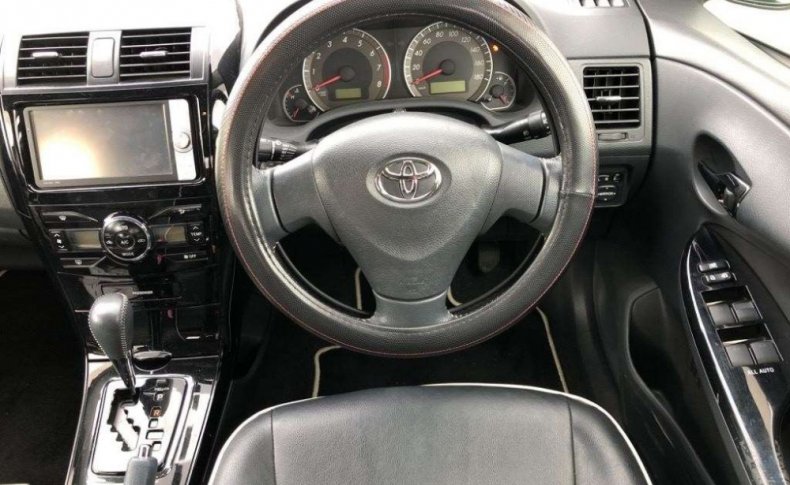 TOYOTA COROLLA FIELDER X 202 2011
