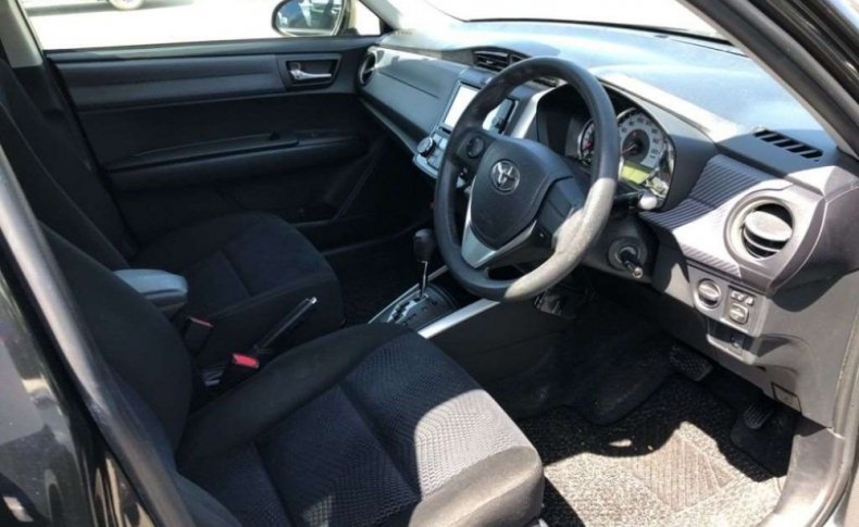 TOYOTA COROLLA FIELDER 1.5G 2012