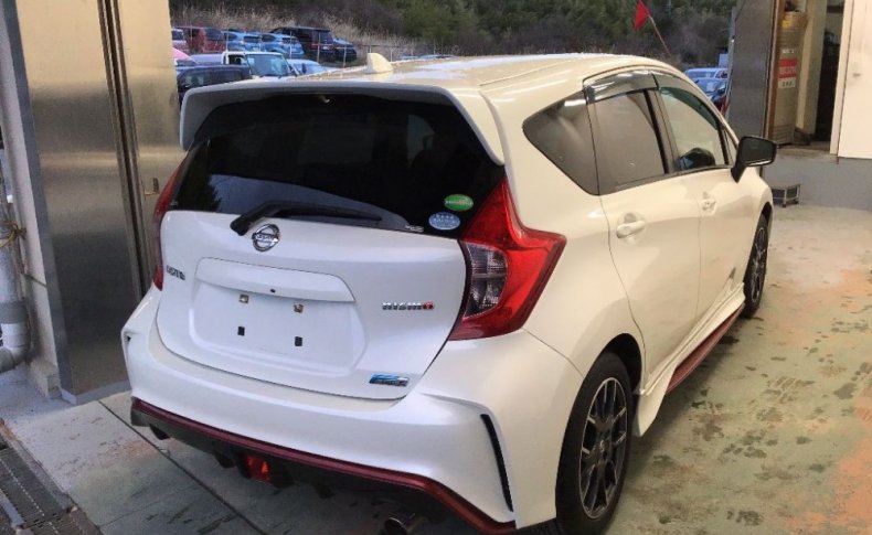 NISSAN NOTE Nismo 2015